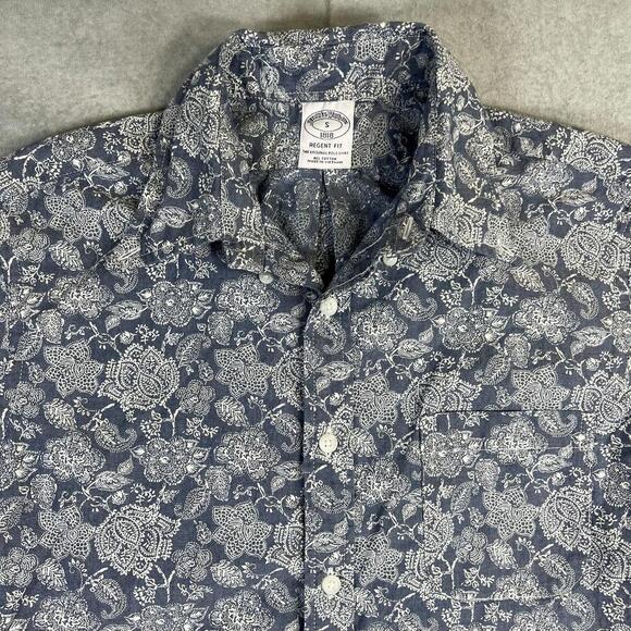 Brooks Brothers Other - Brooks Brothers Regent Shirt Mens Small Blue Floral Paisley Short Sleeve Button